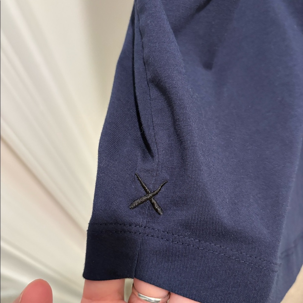 Cuts men’s shirt - Picture 3 of 4